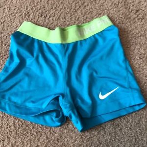 nike pros